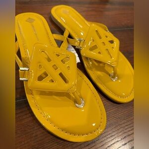 ANTONIO MELANI Mustard Yellow sandals - like new! Size 7.5
